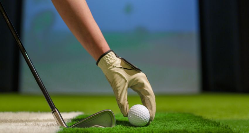 indoor golf simulator​